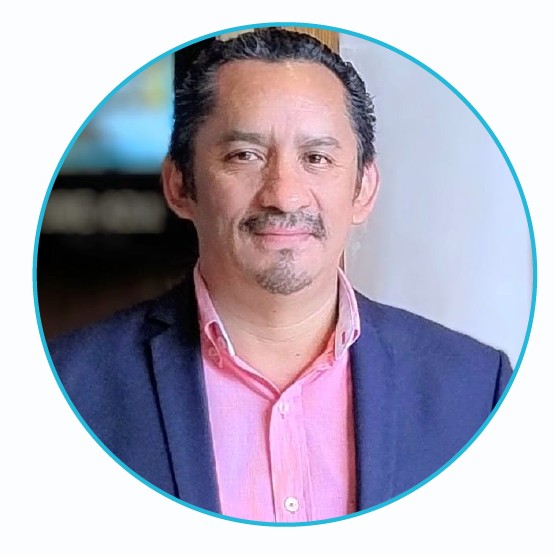 LCP y MPFC Arturo Martínez Ramos