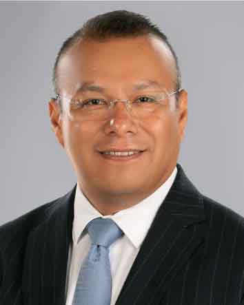 Mtro. David Córdova Flores
